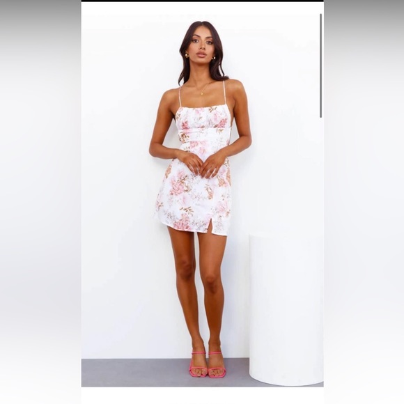 HelloMolly Dress - BRAND NEW WITH TAGS - Picture 1 of 3